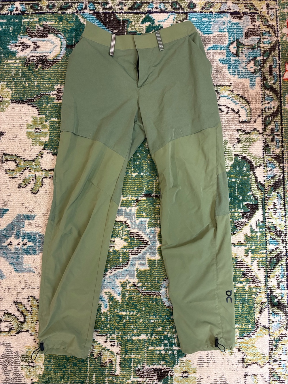 On Running Men's Olive Green Explorer Pants
